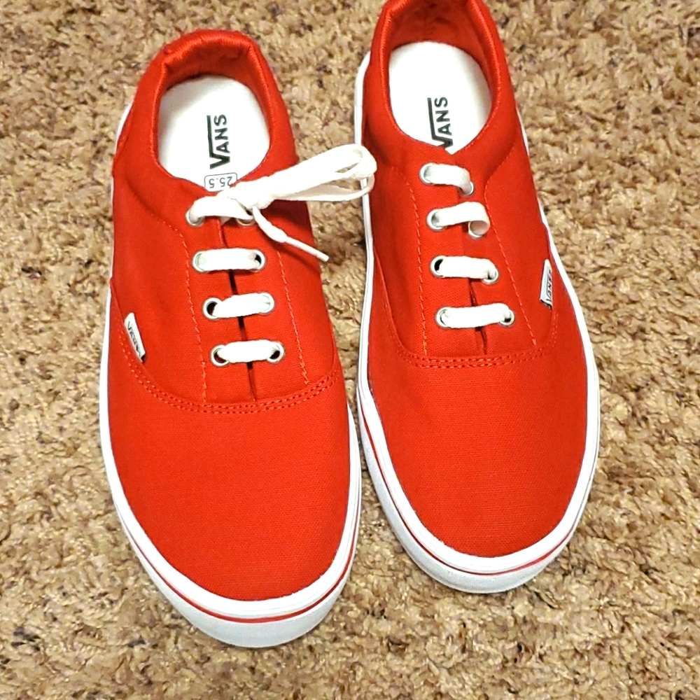 UNWORN Vans🛹💎